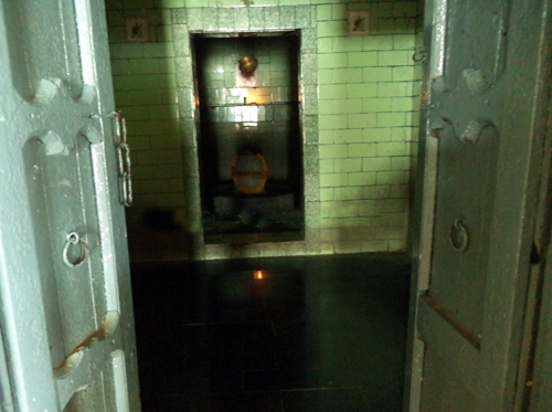 Keesaragutta Temple dedicated to Lord Siva and his consorts Bhavani and Sivadurga.  It is also called Ramalingeswara as lord Sri Rama had installed the lingam.